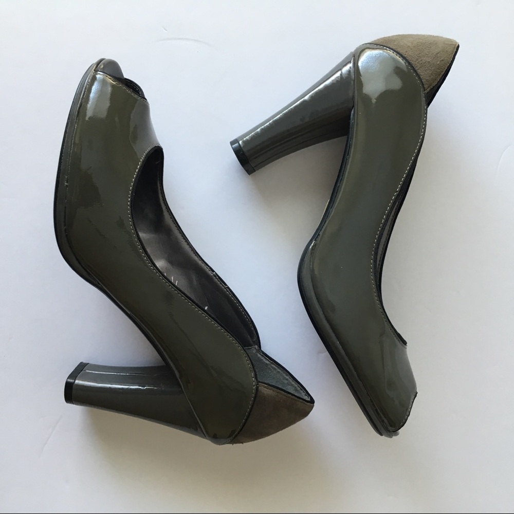 Adrienne Vittadini| Grey heels| Size:11
